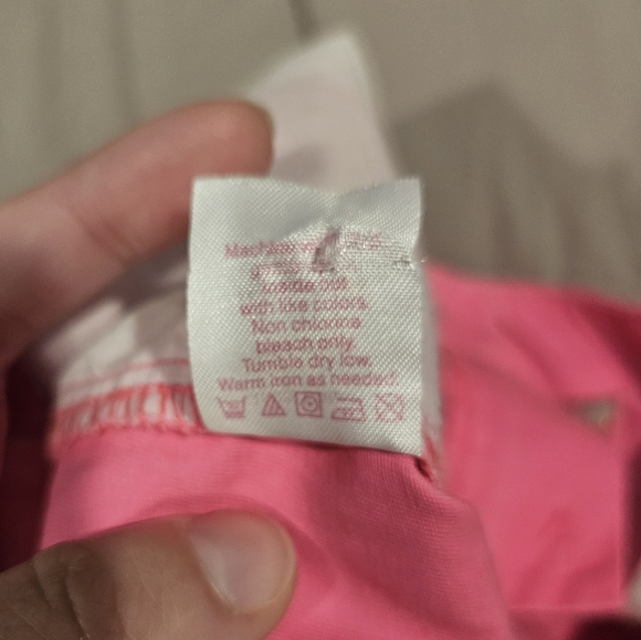 Macbeth Collection Pink Shorts w/ Pineapples - Large - Picture 10 of 11